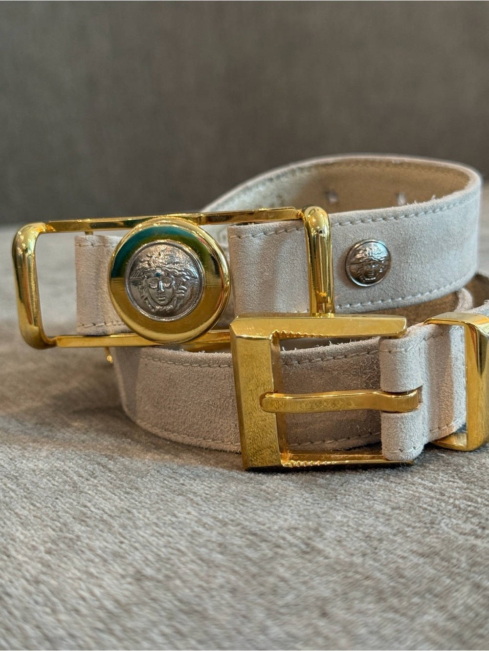 Authentic Vintage (1990’s) Gianni Versace Cream Suede Medusa Belt | Size 70 / 28